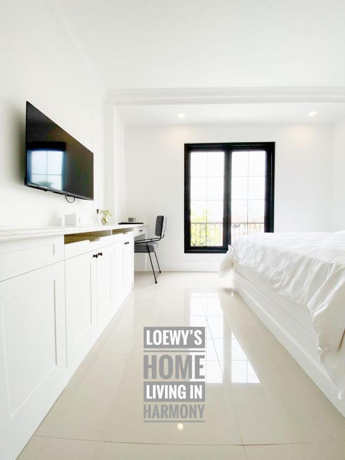 Loewys Home Tanjung Duren Jakarta Barat Extérieur photo